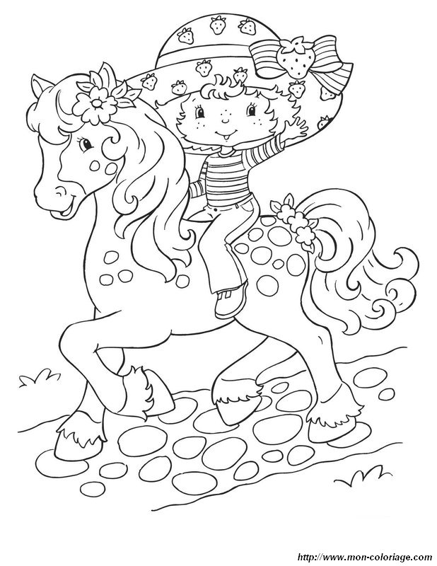 imagen tarta de fresa en un caballo
